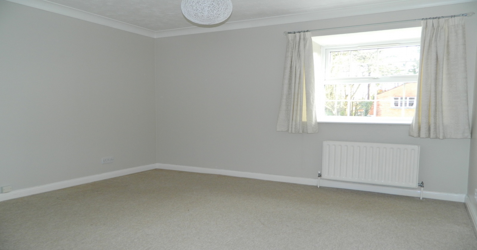 Greenacres North Parade, Horsham, 1 Bedroom Bedrooms, ,1 BathroomBathrooms,Flat,For Rent,Greenacres,1,1012