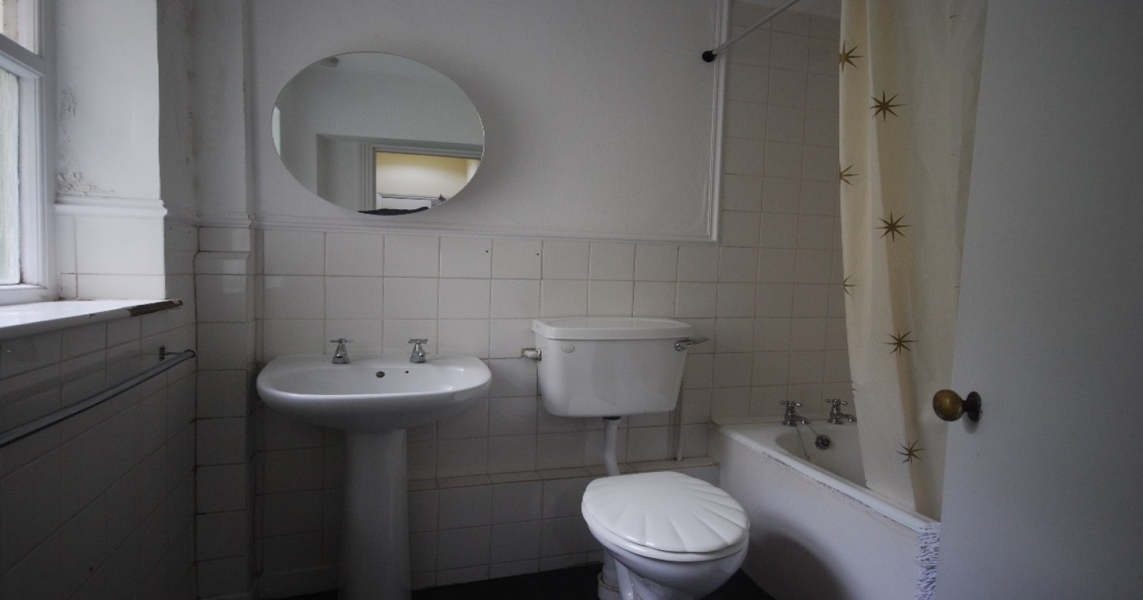 Roundhill Crescent, Brighton, 1 Bedroom Bedrooms, ,1 BathroomBathrooms,Flat,For Rent,Roundhill Crescent ,1025